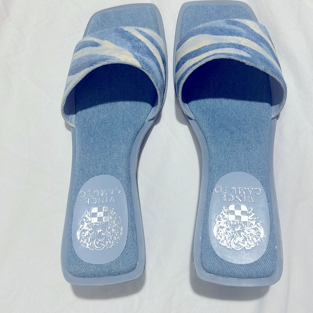 New Vince Camuto open back glass bottom